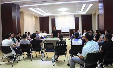 業務提升│學樂云召開內部培訓會議 深化業務素養與實踐能力
